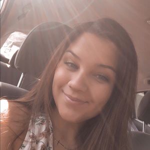 Meet your Posher, Kayleigh